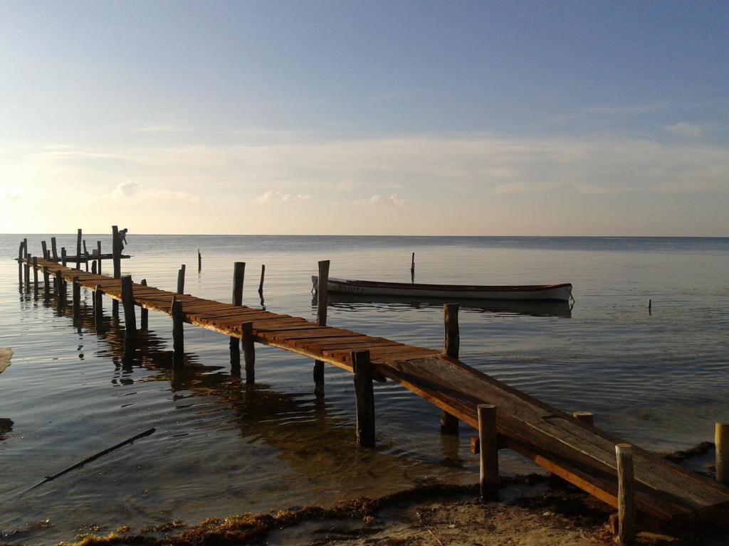 Las Cabanas Del Doctor Mahahual Esterno foto