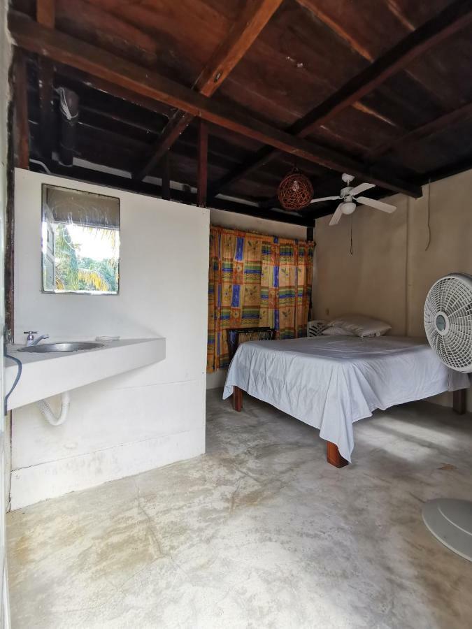 Las Cabanas Del Doctor Mahahual Esterno foto