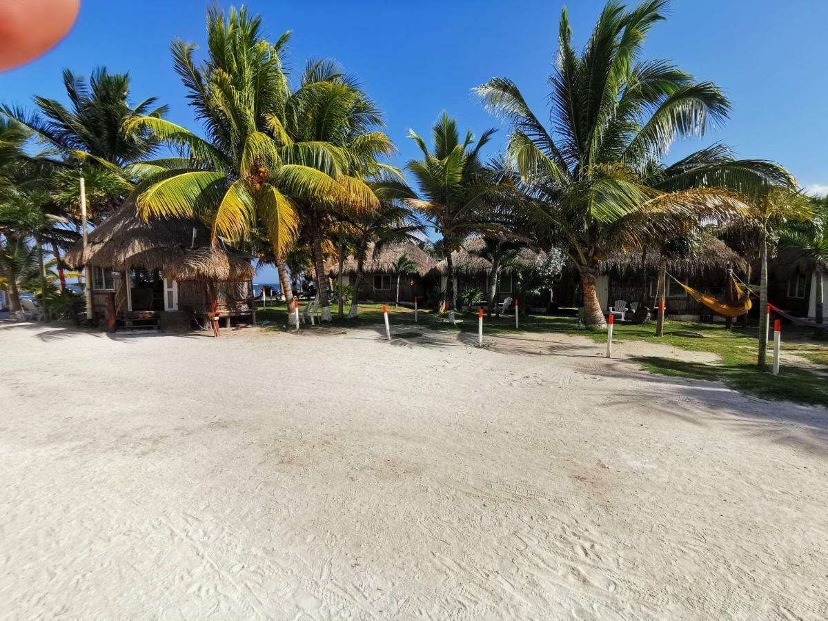 Las Cabanas Del Doctor Mahahual Esterno foto