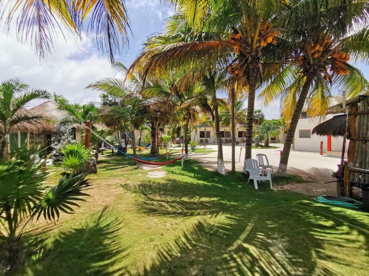Las Cabanas Del Doctor Mahahual Esterno foto