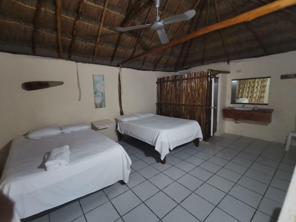 Las Cabanas Del Doctor Mahahual Esterno foto